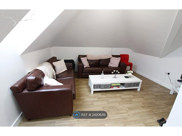 6 Bedroom Flat To Rent In Greenhill Road, Winchester, SO22