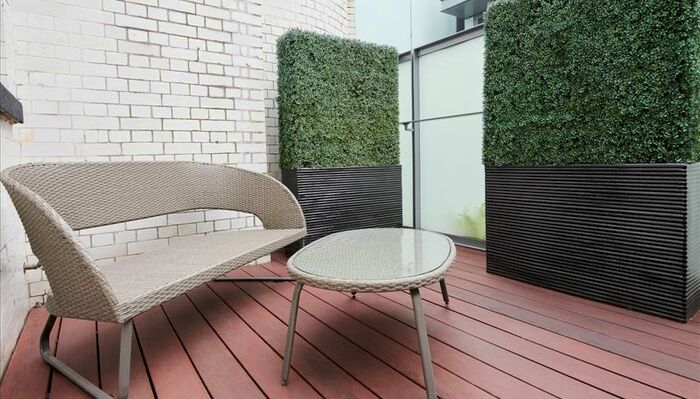1 Bedroom Flat To Rent In Duke Street, London, W1K