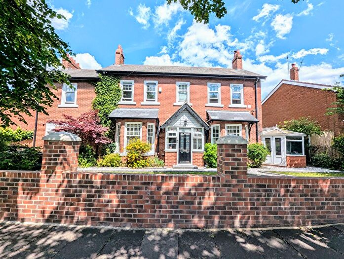 4 Bedroom Detached House To Rent In South Avenue, South Shields, NE34