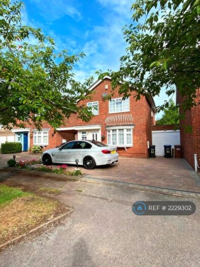 4 Bedroom Detached House To Rent In Sylvandale, Welwyn Garden City, AL7