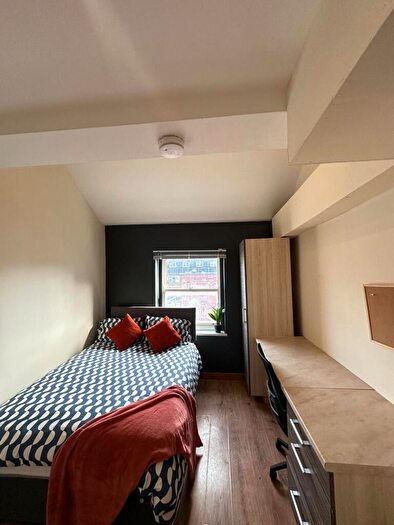 5 Bedroom Apartment To Rent In Fawcett Street, Sunderland, SR1