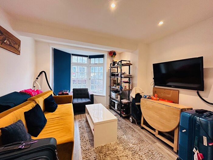 1 Bedroom Flat To Rent In Richmond Place, Brighton, BN2