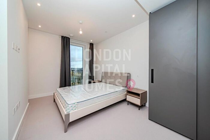 2 Bedroom Apartment To Rent In Grand Central Apartments, Brill Place, London, NW1