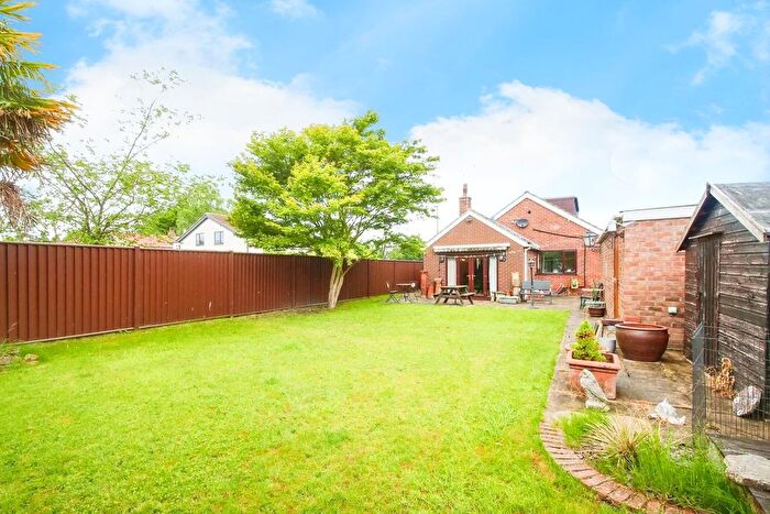 5 Bedroom Detached Bungalow For Sale In Stockton Lane, York, YO31
