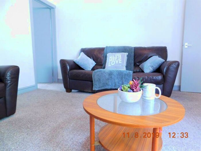 3 Bedroom Terraced House To Rent In Jason Street, ST5
