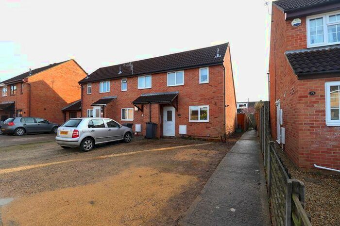 2 Bedroom Semi-Detached House To Rent In Hazel Close, Gloucester, GL2