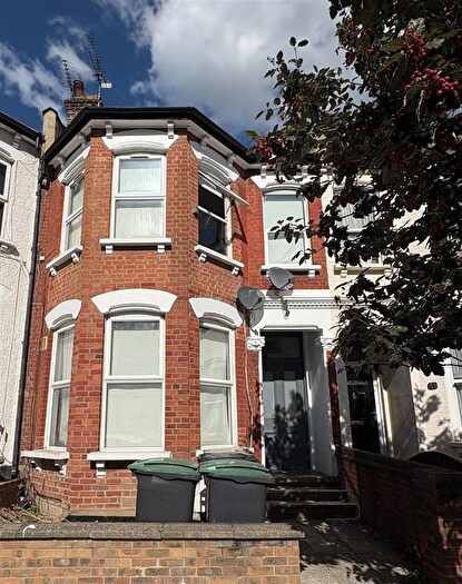 1 Bedroom Flat To Rent In Umfreville Road, Hornsey, N4