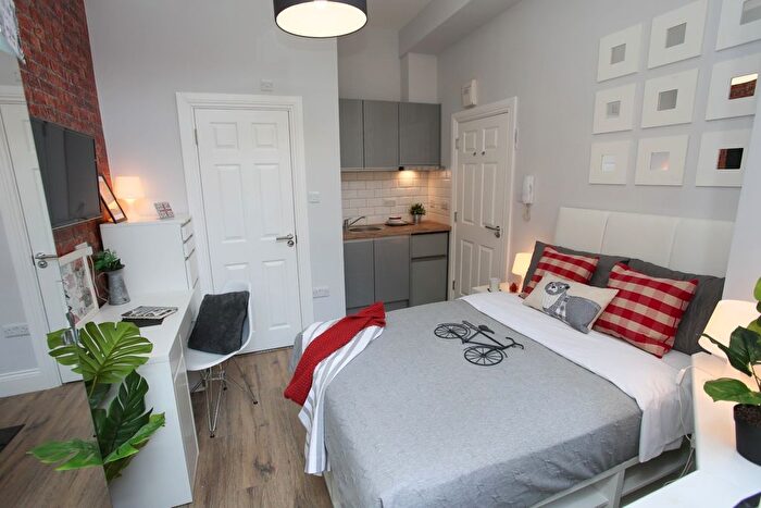 1 Bedroom Studio To Rent In King Street, Luton, Bedfordshire, LU1