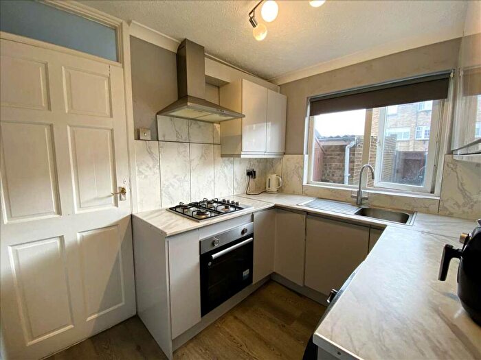 3 Bedroom Terraced House For Sale In Larkfields, Northfleet, DA11