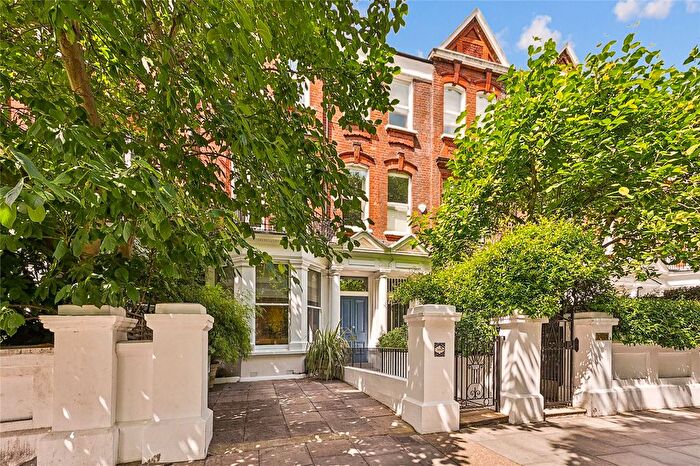 4 Bedroom Terraced House For Sale In Parsons Green, London, SW6