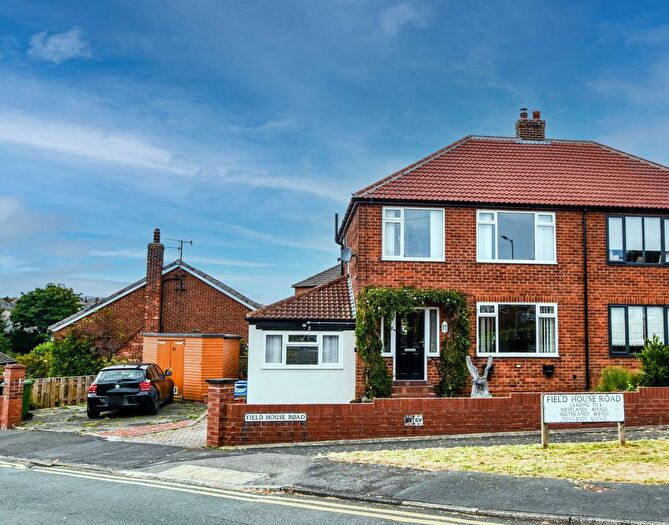 4 Bedroom Semi Detached House For Sale In Field House Road, Whitby, North Yorkshire, YO21