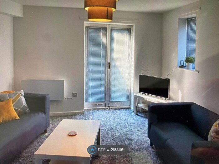 3 Bedroom Flat To Rent In Charlotte Mews, Newcastle Upon Tyne, NE1