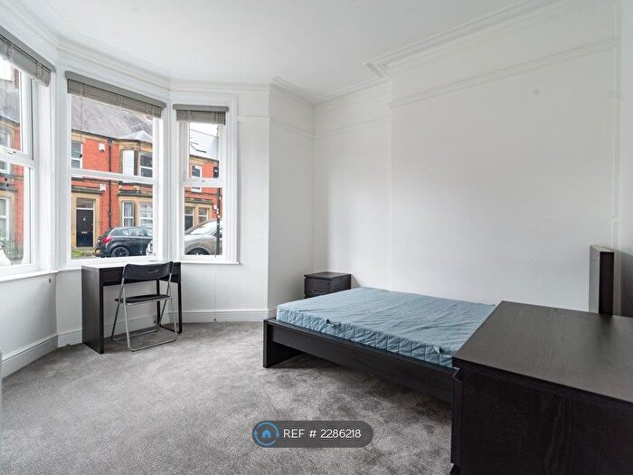 3 Bedroom Flat To Rent In Coniston Avenue, West Jesmond, Newcastle Upon Tyne, NE2