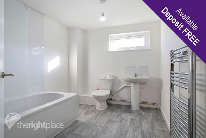 3 Bedroom Terraced House To Rent In Cawarden, Stantonbury, Milton Keynes, MK14