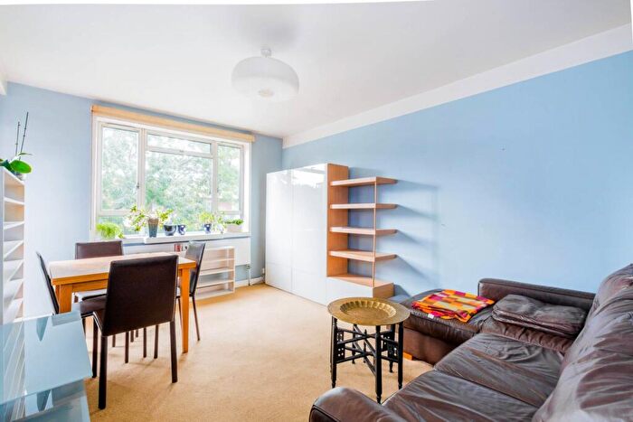 1 Bedroom Flat For Sale In Barnsbury, Barnsbury, London, N1