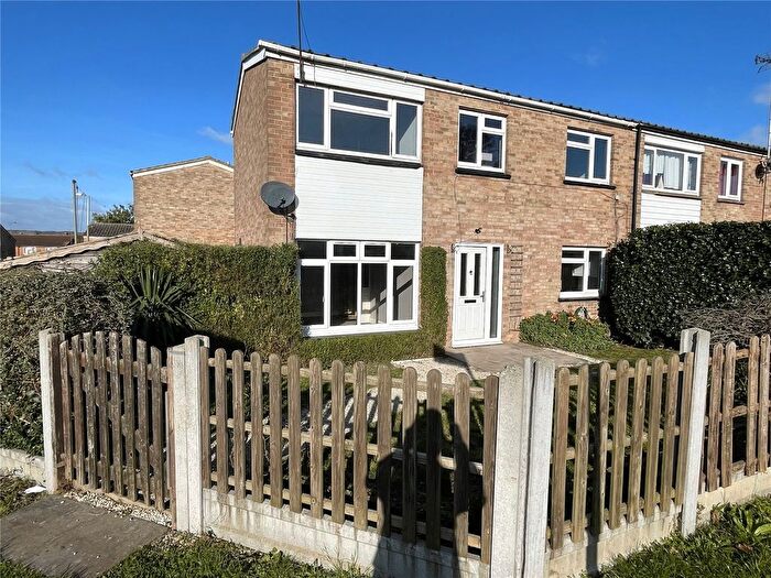 3 Bedroom Terraced House To Rent In Tasman Close, Corringham, Essex, SS17