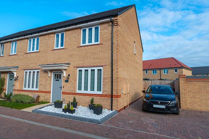 3 Bedroom Semi-Detached House For Sale In Avocet Mews, Felixstowe, IP11