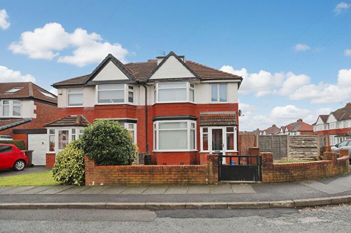 3 Bedroom Semi Detached House For Sale In Brooklawn Drive, Prestwich, M25