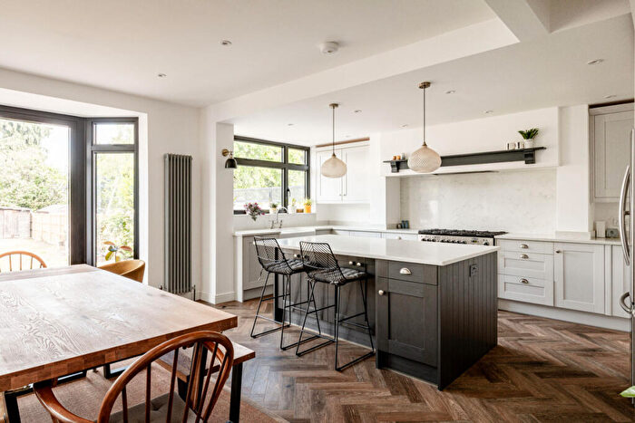 4 Bedroom Semi-Detached House For Sale In Daneby Road, London, SE6
