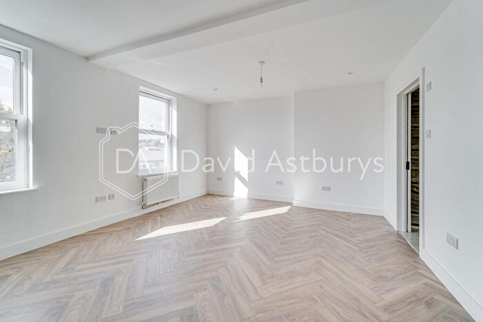 Studio To Rent In Hornsey Road, Finsbury Park, London, N19