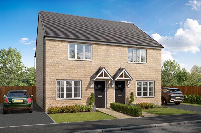 2 Bedroom Semi Detached House For Sale In Oakwood Glade, Holbeach, PE12