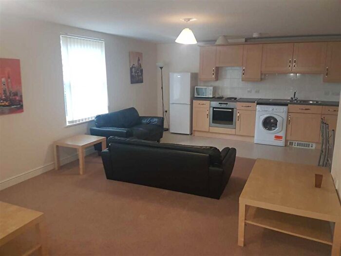 3 Bedroom Apartment To Rent In Bingley Court, Canterbury, CT1