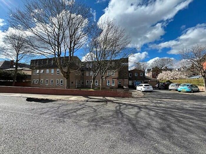 1 Bedroom Flat To Rent In Dunholme Road, Newcastle Upon Tyne, NE4