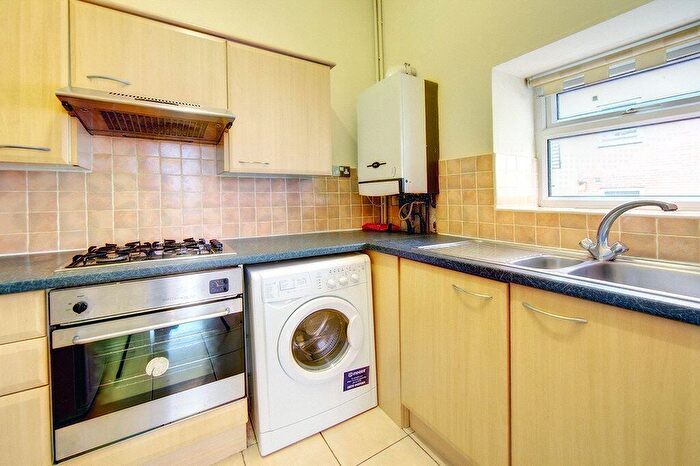 2 Bedroom Flat To Rent In Tower House, Tower Street, City Centre, NE1