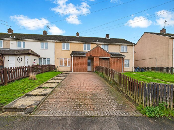 3 Bedroom Terraced House To Rent In , Lundy Avenue, Corby, NN18