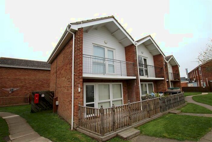 2 Bedroom House To Rent In Corton, Lowestoft, NR32