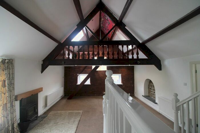 2 Bedroom Flat To Rent In Dormer Street, Bolton, BL1