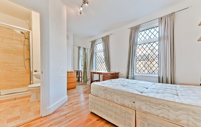 5 Bedroom Terraced House To Rent In Etta Street, Deptford, SE8