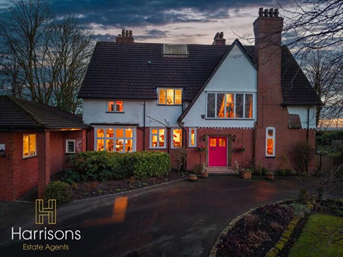 6 Bedroom Detached House For Sale In Breeze Hill Road, Atherton, Manchester, Lancashire, M46