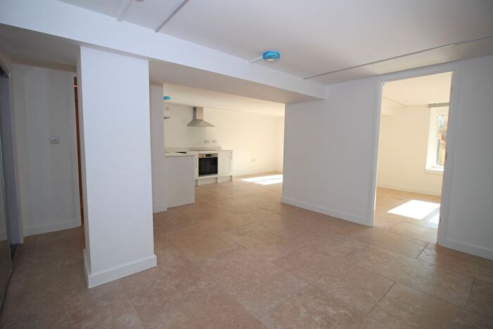 1 Bedroom Flat To Rent In The Old Malthouse, Level, Clarence Street, Bath, BA1