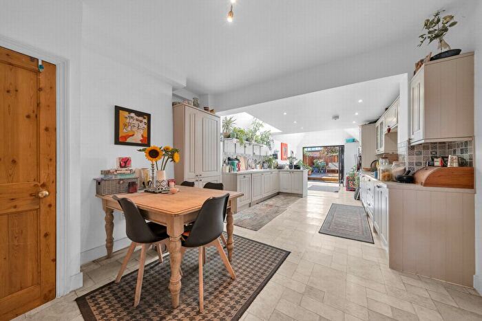 3 Bedroom Terraced House For Sale In Rye Road, Peckham, SE15