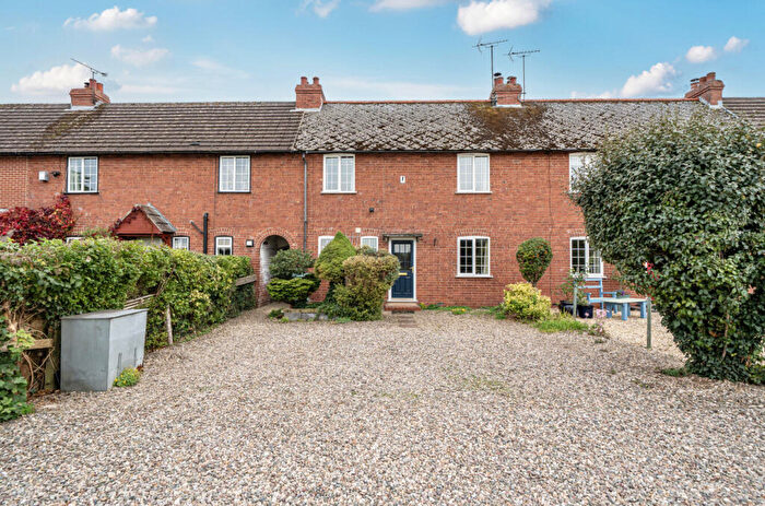 4 Bedroom Terraced House For Sale In Lincoln Green Lane, Tewkesbury, Gloucestershire, GL20