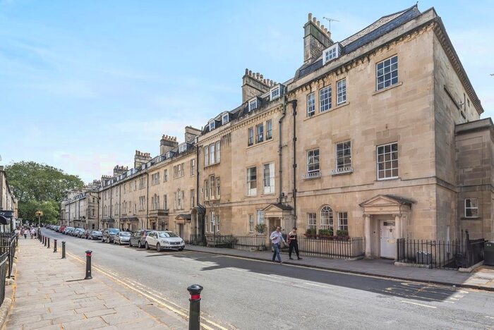 2 Bedroom Flat To Rent In Brock Street, Bath, BA1