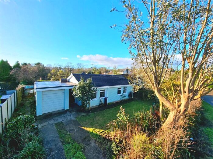 2 Bedroom Detached Bungalow For Sale In Congdons Shop, Launceston, PL15