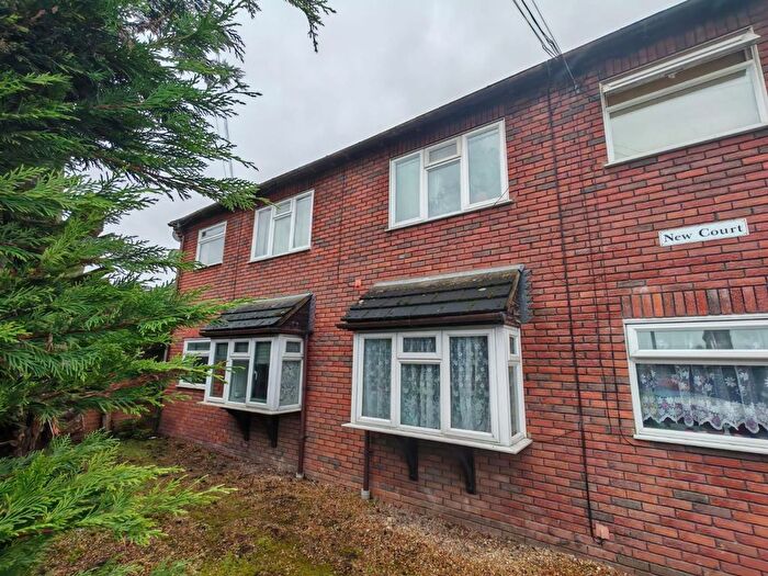 1 Bedroom Flat To Rent In Queens Road, High Wycombe, HP13