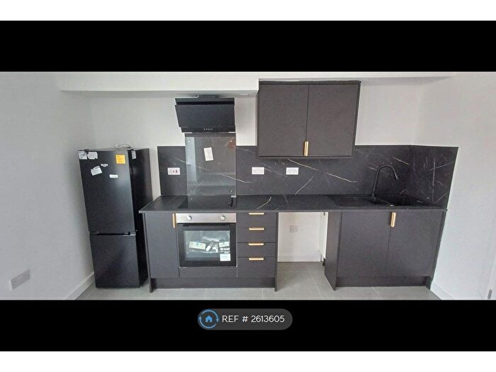 1 Bedroom Flat To Rent In Poplar Road, Smethwick, B66