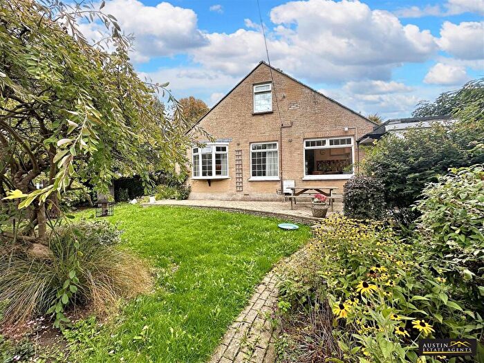 3 Bedroom Detached House For Sale In Chapel Lane, Osmington, Weymouth, Dorset, DT3