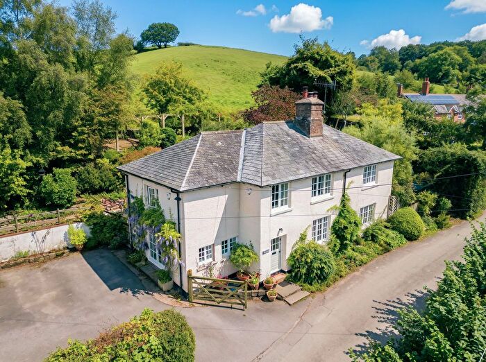 4 Bedroom Detached House For Sale In Hookway, Crediton, EX17