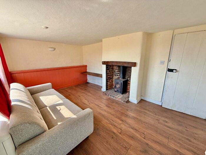 2 Bedroom Detached House For Sale In The Green, Braunston, NN11