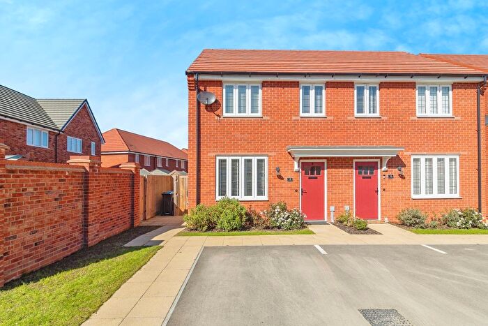 3 Bedroom Semi-detached House For Sale In Farrington Way, Eagle Farm South, Milton Keynes, Buckinghamshire, MK17