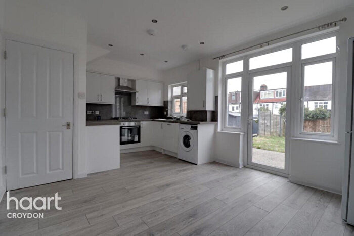 3 Bedroom Terraced House To Rent In Braemar Avenue, South Croydon, CR2