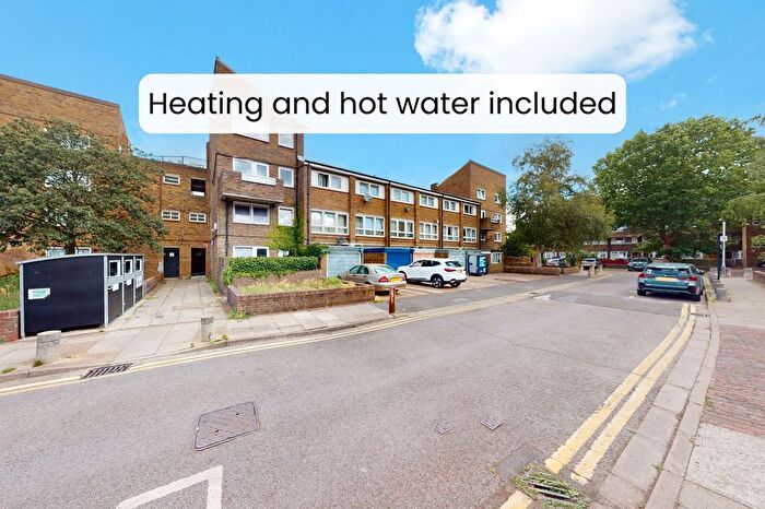 5 Bedroom Flat To Rent In Crefeld Close, London, W6