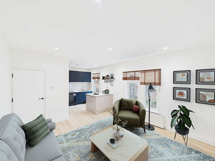 1 Bedroom Flat To Rent In Widmore Road, Bromley, Kent, BR1