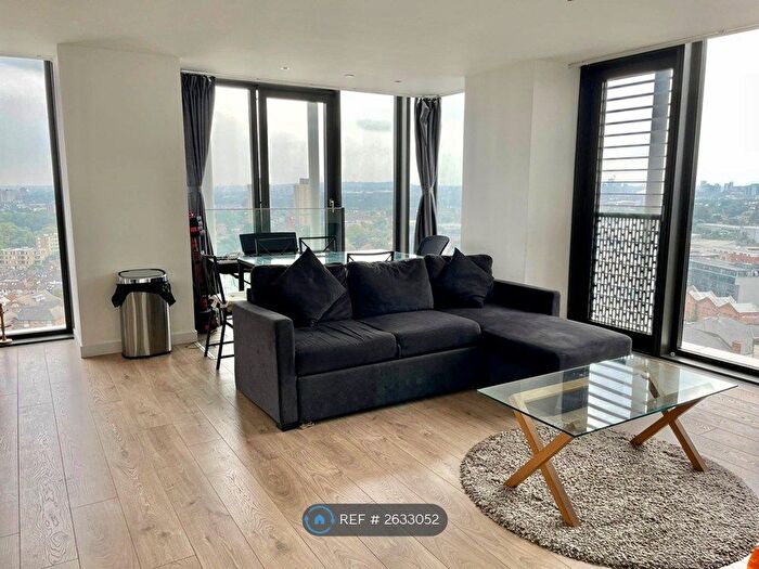 2 Bedroom Flat To Rent In Stratosphere Tower, London, E15