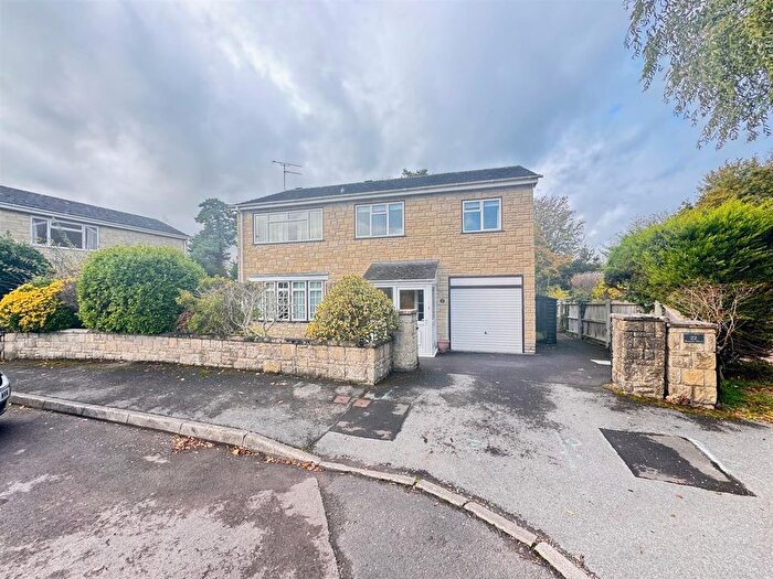 4 Bedroom Detached House To Rent In Barnaby Mead, Gillingham, SP8