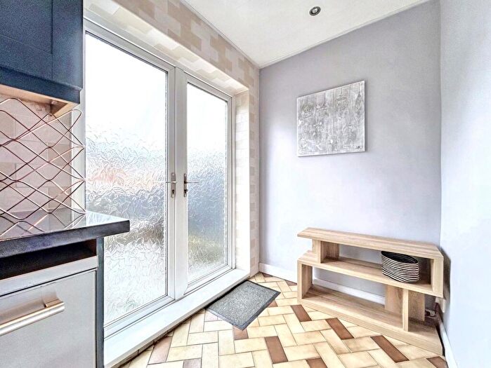 2 Bedroom Semi-Detached House For Sale In Hertford Place, Peterlee, Durham, SR8